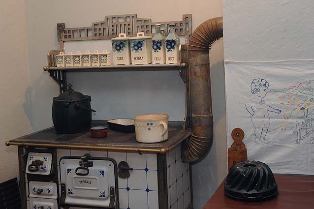  museum exhibitions - kitchen